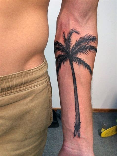 palmera tatuaje|99 Tatuajes de palmeras y el gran significado que。